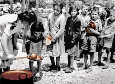 εικόνα εξωφύλλου του βιβλίου "Οι συνταγές της... πείνας" 